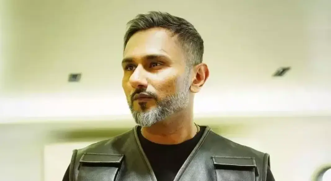 रैपर किंग हनी सिंह आज लखनऊ में हैं।