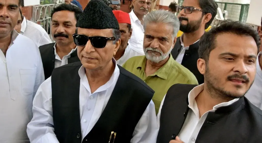 आजम के बेटे को फिर 7 साल की सजा