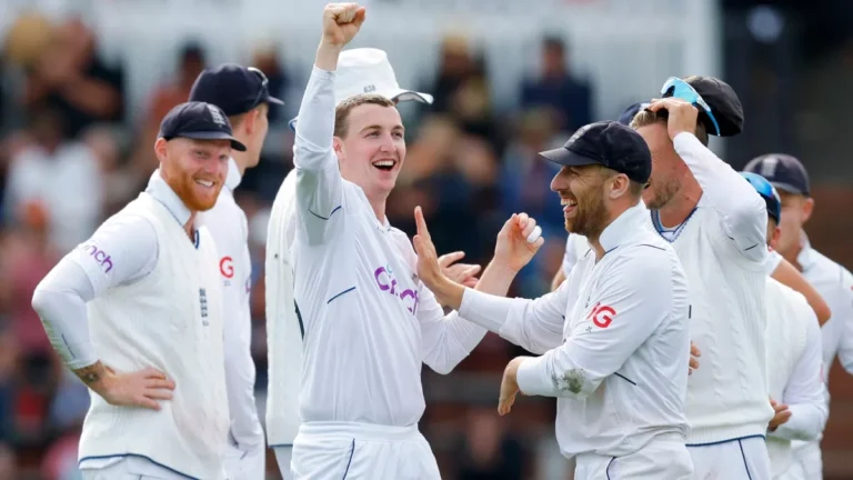 इंग्लैंड ने पहले टेस्ट के लिए Playing 11 का किया ऐलान, एंडरसन हुए बाहर; इस प्लेयर को मिला डेब्यू का मौका